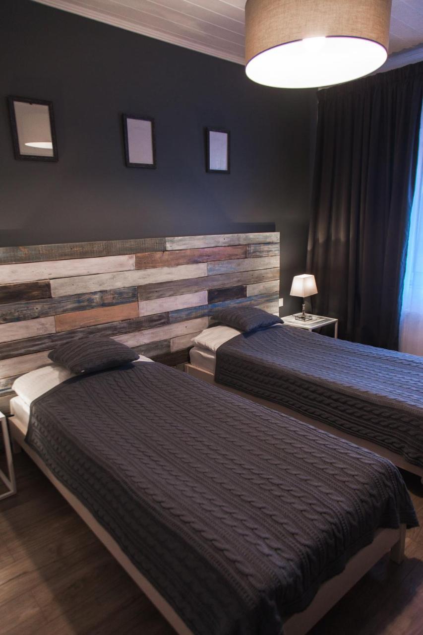 "Дальний Кордон" Hotell Moshchanytsya Exteriör bild